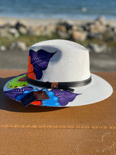 Load image into Gallery viewer, Hand Painted Hat, Painted Straw Hat, Straw Hat, Mexican Hat, Panama Hat, Summer Hat, Beach Hat, Men and Woman Hat