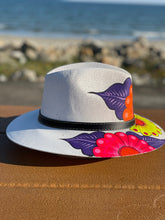 Load image into Gallery viewer, Hand Painted Hat, Painted Straw Hat, Straw Hat, Mexican Hat, Panama Hat, Summer Hat, Beach Hat, Men and Woman Hat