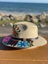 Load image into Gallery viewer, Hand Painted Hat, Painted Straw Hat, Straw Hat, Mexican Hat, Panama Hat, Summer Hat, Beach Hat, Men and Woman Hat