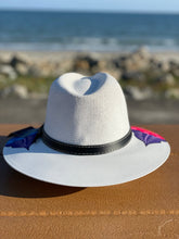 Load image into Gallery viewer, Hand Painted Hat, Painted Straw Hat, Straw Hat, Mexican Hat, Panama Hat, Summer Hat, Beach Hat, Men and Woman Hat
